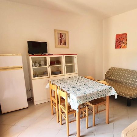 Iss Travel, Le Carrube Two Bedrooms Apartments With Air Conditioning Сан-Теодоро Екстер'єр фото