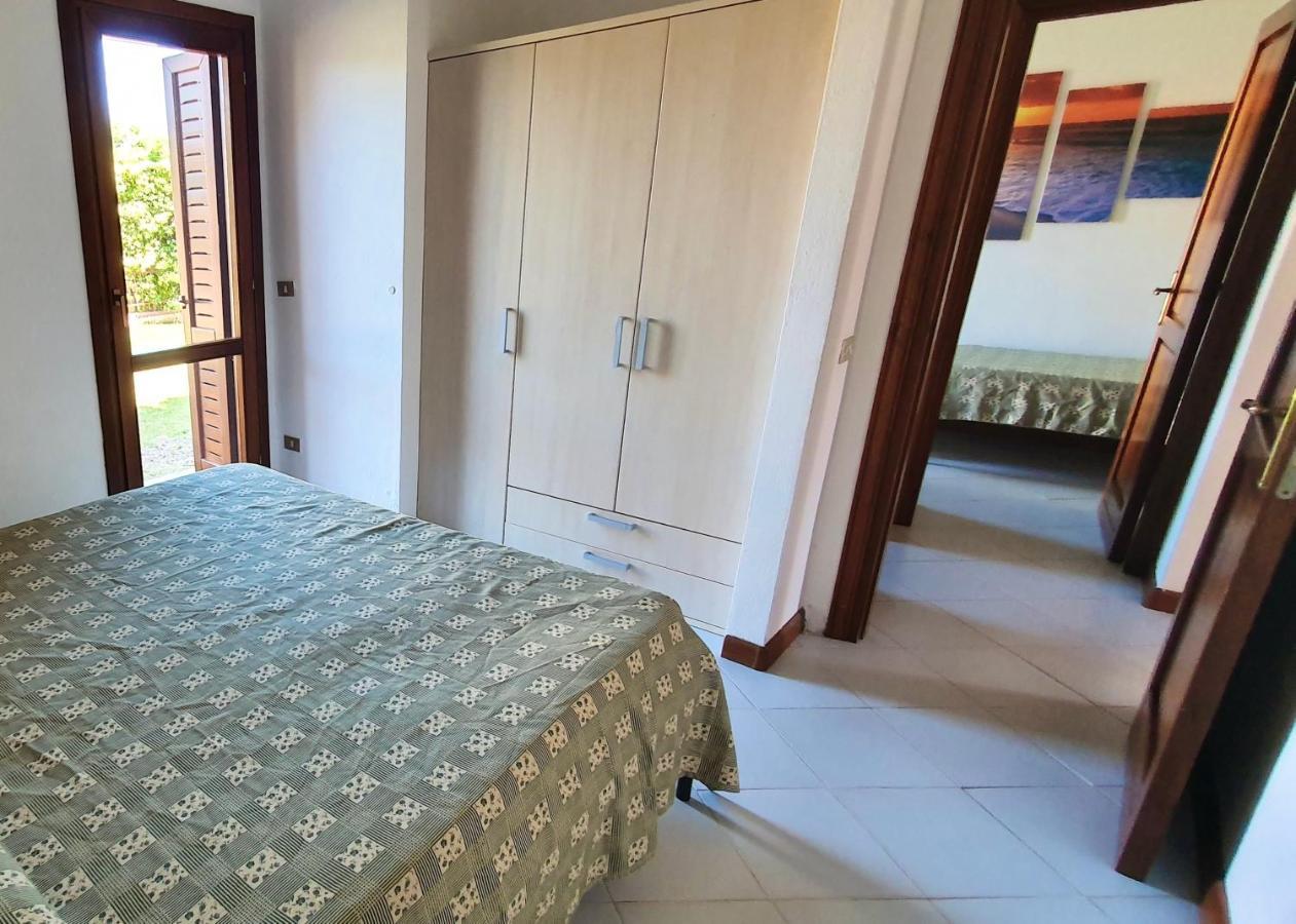 Iss Travel, Le Carrube Two Bedrooms Apartments With Air Conditioning Сан-Теодоро Екстер'єр фото